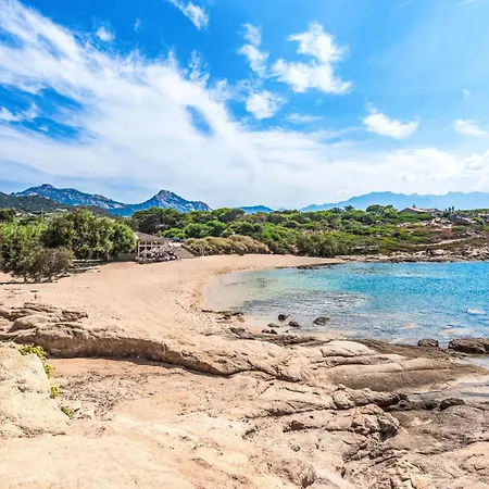 Giulia I By Interhome *